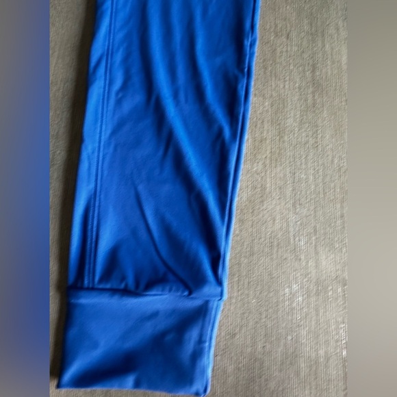 Halara Vibrant Blue women’s Joggers medium nwt - Picture 4 of 6